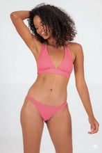 Carregar imagem no visualizador da galeria, Model Front: Rio De Sol Bas Bottom Confetti Leblon-Fio
