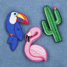 Carregar imagem no visualizador da galeria, Image 03: Sunnylife Games/Activities Badges Tropical
