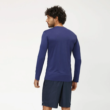 Carregar imagem no visualizador da galeria, Model Back: Uv Line T-Shirt Longsleeve Uvpro Marinho
