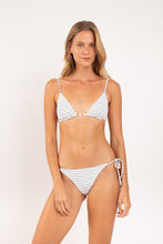 Carregar imagem no visualizador da galeria, Model Front: Rio De Sol Bas Bottom Linea-White Ibiza-Comfy
