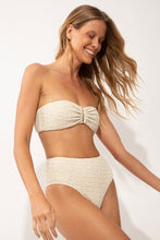 Carregar imagem no visualizador da galeria, Image 07: Rio De Sol Bas Bottom Brisa-Offwhite Hotpants

