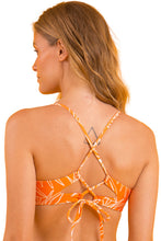 Carregar imagem no visualizador da galeria, Image 07: Rio De Sol Haut Top Trail-Orange Tank-Tie
