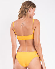 Carregar imagem no visualizador da galeria, Image 05: Rio De Sol Ensemble Set Solar Bandeau-Reto Madrid

