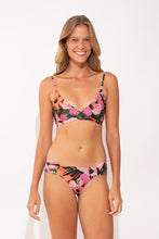 Carregar imagem no visualizador da galeria, Model Front: Rio De Sol Bas Bottom Jolie Baobi

