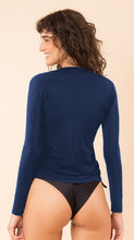 Carregar imagem no visualizador da galeria, Image 09: Rio De Sol Haut Navy Rash-Guard
