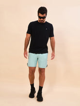 Carregar imagem no visualizador da galeria, Image 05: Uv Line Bermuda / Short Pour Homme Shorts Acqua Boxer Indigo Upf50+

