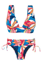 Carregar imagem no visualizador da galeria, Product Front: Rio De Sol Ensemble Set Maui Halter-Cos Madrid
