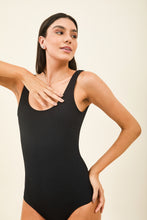 Carregar imagem no visualizador da galeria, Image 04: Uv Line Une Pièce Maio Swim Textura Preto Upf50+
