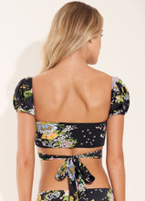 Carregar imagem no visualizador da galeria, Model Back: Maaji Haut Top Black Bouquete Antonia Flirt

