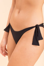 Carregar imagem no visualizador da galeria, Image 09: Rio De Sol Ensemble Set Dots-Black Mel Italy

