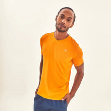 Carregar imagem no visualizador da galeria, Image 03: Uv Line T-Shirt Pour Homme T-Shirt Sport Fit Orange Upf50+
