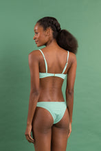 Carregar imagem no visualizador da galeria, Image 12: Rio De Sol Ensemble Set Malibu-Menta Bandeau-Duo Essential
