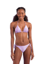 Carregar imagem no visualizador da galeria, Model Front: Rio De Sol Ensemble Set Shimmer-Harmonia Tri-Inv Ibiza-Comfy
