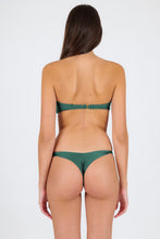 Carregar imagem no visualizador da galeria, Model Back: Rio De Sol Ensemble Set Palace Bandeau-No Nice-Fio
