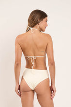 Carregar imagem no visualizador da galeria, Model Back: Rio De Sol Bas Bottom Off-White Hotpants
