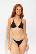 Carregar imagem no visualizador da galeria, Model Front: Rio De Sol Haut Top Solar-Black Tri-Aya
