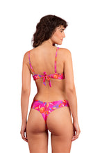 Carregar imagem no visualizador da galeria, Model Back: Rio De Sol Bas Bottom Flavors Ciao
