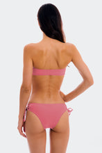 Carregar imagem no visualizador da galeria, Model Back: Rio De Sol Bas Bottom Confetti Madrid

