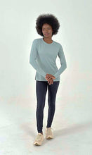 Carregar imagem no visualizador da galeria, Product Front: Uv Line T-Shirt Longsleeve Fem New Fit Verde Agua Upf50+
