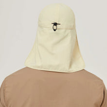 Carregar imagem no visualizador da galeria, Model Back: Uv Line Chapeau Legionnaire Neck Cap Africa 2021 Masc Sand Upf50+
