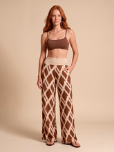 Carregar imagem no visualizador da galeria, Model Front: Uv Line Pantalon De Plage Pants Diamond Rib Upf50+
