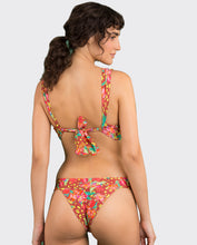 Carregar imagem no visualizador da galeria, Image 07: Rio De Sol Ensemble Set Tropics Halter-Marina Essential-Cos
