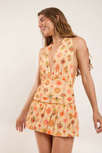 Carregar imagem no visualizador da galeria, Mosaico Low Cut Dress
