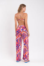 Carregar imagem no visualizador da galeria, Model Back: Rio De Sol Pantalon De Plage Funny Wide Pants

