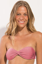 Carregar imagem no visualizador da galeria, Gallery: Rio De Sol Haut Top Shimmer-Confetti Twist
