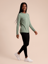 Carregar imagem no visualizador da galeria, Image 03: Uv Line T-Shirt Longsleeve Fem New Fit Mix Grey Upf50+
