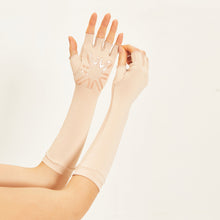 Carregar imagem no visualizador da galeria, Image 04: Uv Line Gants Long Gloves Uni Beige Upf50+
