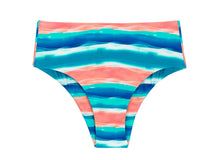 Carregar imagem no visualizador da galeria, Product Front: Rio De Sol Bas Bottom Upbeat Reto Hotpant
