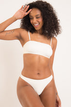 Carregar imagem no visualizador da galeria, Image 10: Rio De Sol Bas Bottom Off-White Nice-Fio
