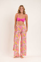 Carregar imagem no visualizador da galeria, Model Front: Rio De Sol Pantalon De Plage Lyla Pants Knot
