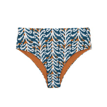 Carregar imagem no visualizador da galeria, Product Front: Rio De Sol Bas Bottom Ikat Hotpants
