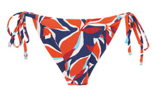Carregar imagem no visualizador da galeria, Product Front: Rio De Sol Bas Bottom Leaves Cheeky-Tie
