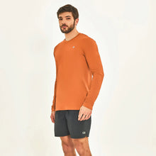 Carregar imagem no visualizador da galeria, Image 02: Uv Line T-Shirt Pour Homme Longsleeve Sport Fit Caramelo
