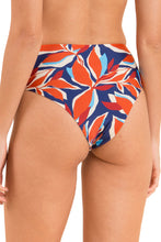 Carregar imagem no visualizador da galeria, Image 07: Rio De Sol Bas Bottom Leaves Hotpants
