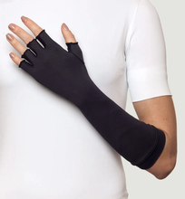 Carregar imagem no visualizador da galeria, Image 02: Uv Line Gants Long Gloves Uni Black Upf50+

