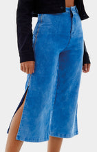 Carregar imagem no visualizador da galeria, Model Front: Alto Giro Fitness Bas Calca Viana Panta Court
