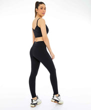 Carregar imagem no visualizador da galeria, Image 07: Alto Giro Fitness Bas Legging Unique Recortes Preto
