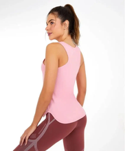 Carregar imagem no visualizador da galeria, Model Back: Alto Giro Fitness Haut Regata Skin Fit Inspiracional Rosa Icing
