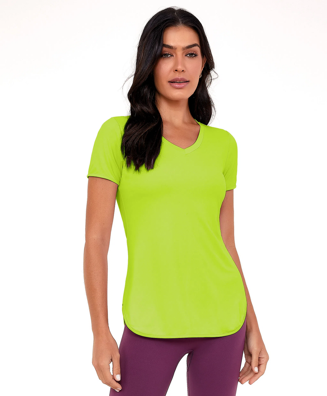 Model Front: Alto Giro Fitness Haut T-Shirt Skin Fit Alongada Gola V Verde Acidlime
