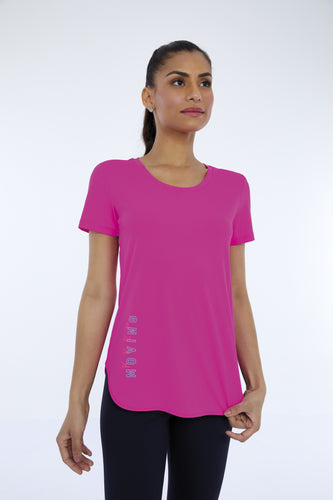 Model Front: Alto Giro Fitness Haut T-Shirt Skin Fit Inspiracionais Pink Choque