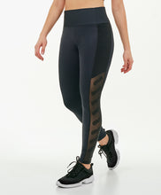 Carregar imagem no visualizador da galeria, Legging Hyper Bordado Lateral Preto
