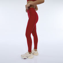 Carregar imagem no visualizador da galeria, Legging Hyper Recortes Atlanta Vermelho Haute Red
