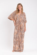 Carregar imagem no visualizador da galeria, Leopard Long Dress
