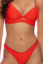 Carregar imagem no visualizador da galeria, Image 07: Luli Fama Ensemble Underwire Hot Tropics Red
