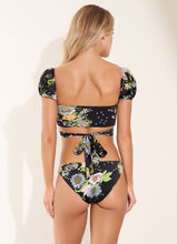 Carregar imagem no visualizador da galeria, Model Back: Maaji Ensemble Black Bouquete Antonia Flirt
