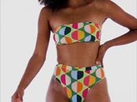 Carregar e reproduzir vídeo no visualizador da Galeria, Set Garden-City Bandeau-Reto Hotpant-Cos
